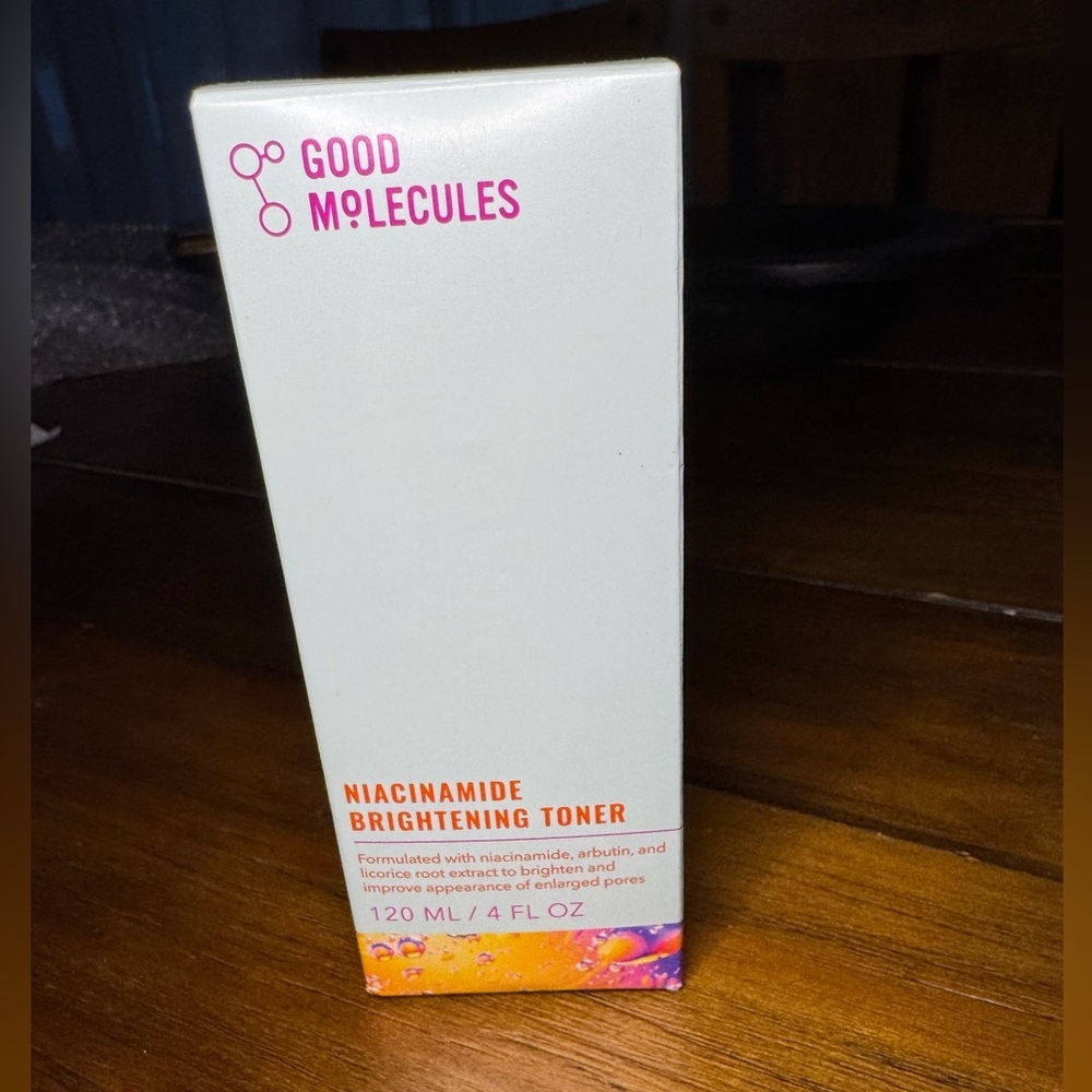 Good Molecules Niacinamide Brightening Toner 120 ml. 4 oz. Brand New in Box